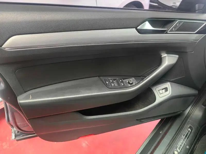 2017 Volkswagen Magotan 330TSI DSG Leading Edition — миниатюра 15