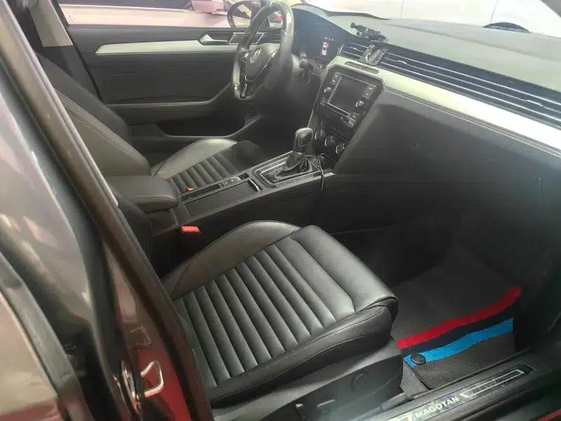 2017 Volkswagen Magotan 330TSI DSG Leading Edition — миниатюра 8