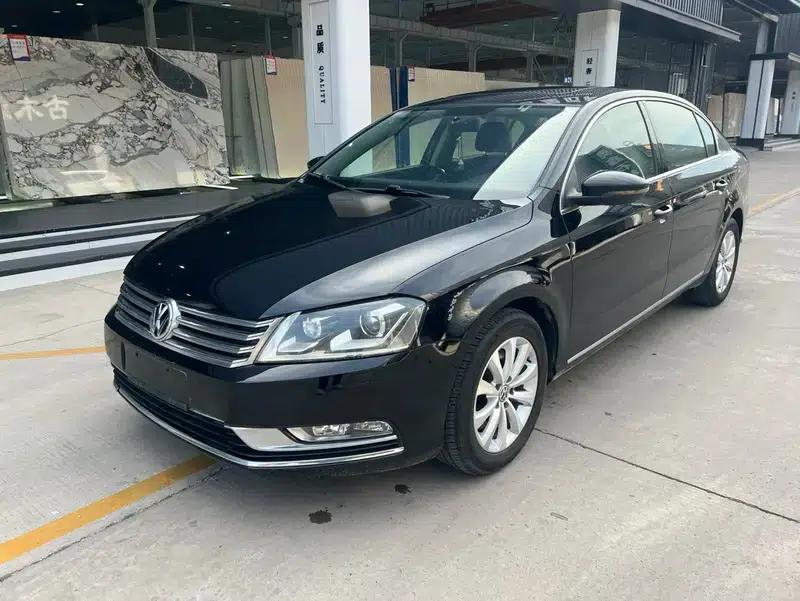 2012 Volkswagen Passat Facelift 1.8TSI Comfort Model — миниатюра 1