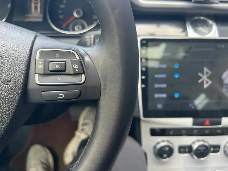 2012 Volkswagen Passat Facelift 1.8TSI Comfort Model — миниатюра 19