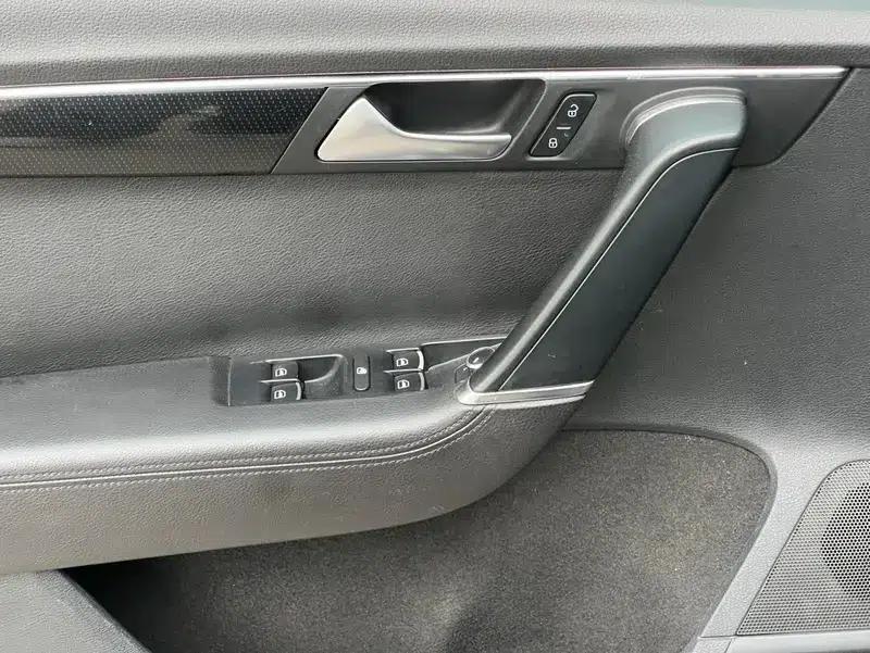 2012 Volkswagen Passat Facelift 1.8TSI Comfort Model — миниатюра 22