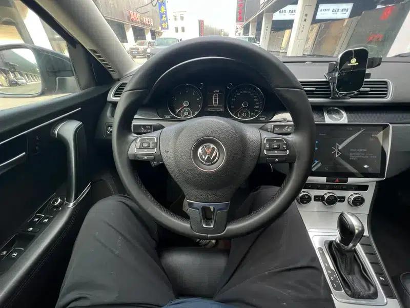 2012 Volkswagen Passat Facelift 1.8TSI Comfort Model — миниатюра 38