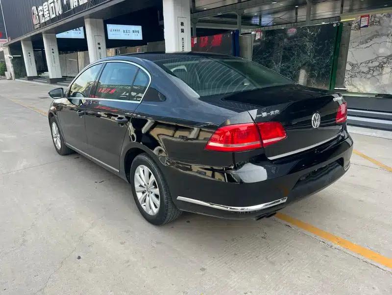2012 Volkswagen Passat Facelift 1.8TSI Comfort Model — миниатюра 5