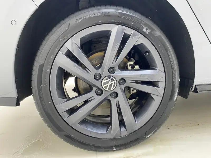 2023 Golf 280TSI DSG R-Line Lite — миниатюра 8