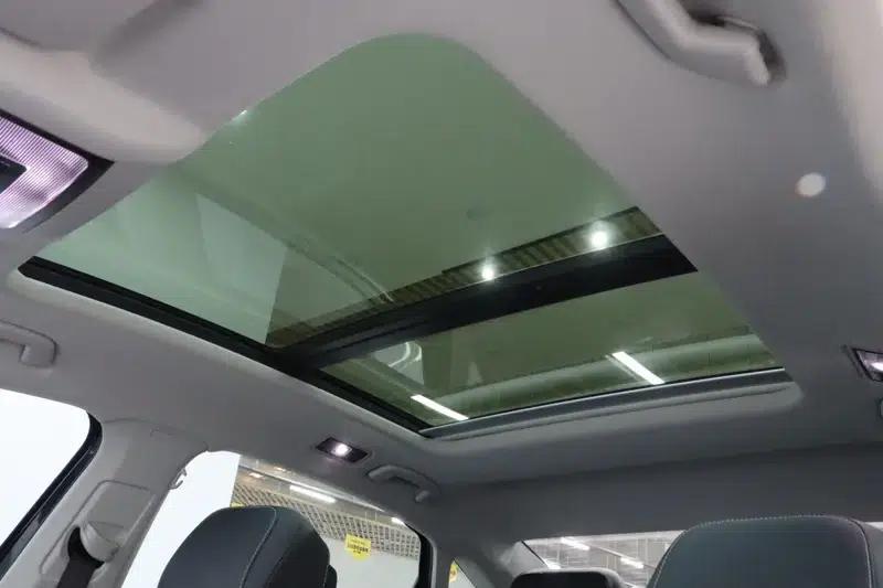 2022 Volkswagen Passat 330TSI Starry Sky Luxury Edition — миниатюра 19