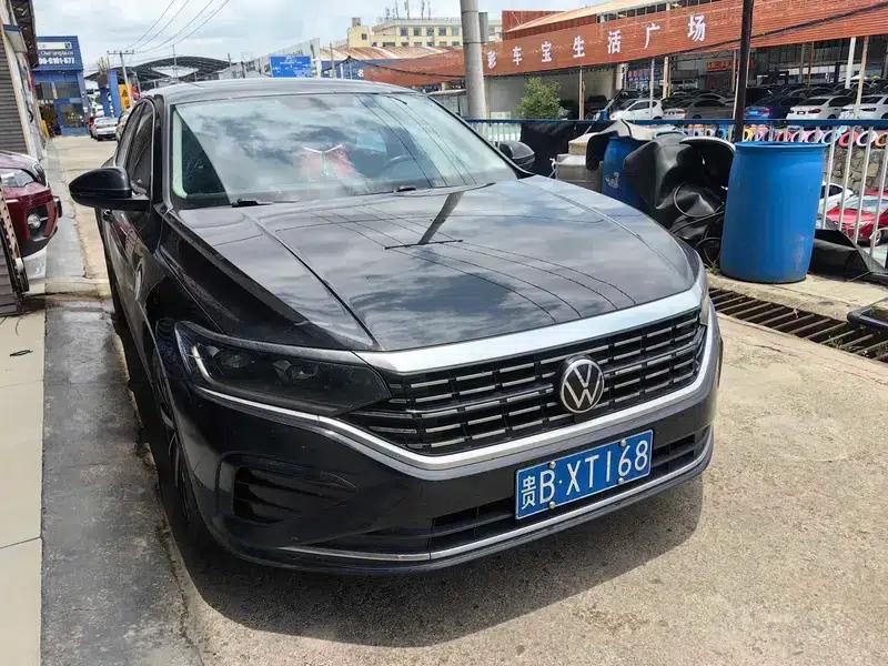 2022 Volkswagen Passat 330TSI Elite Edition — миниатюра 3
