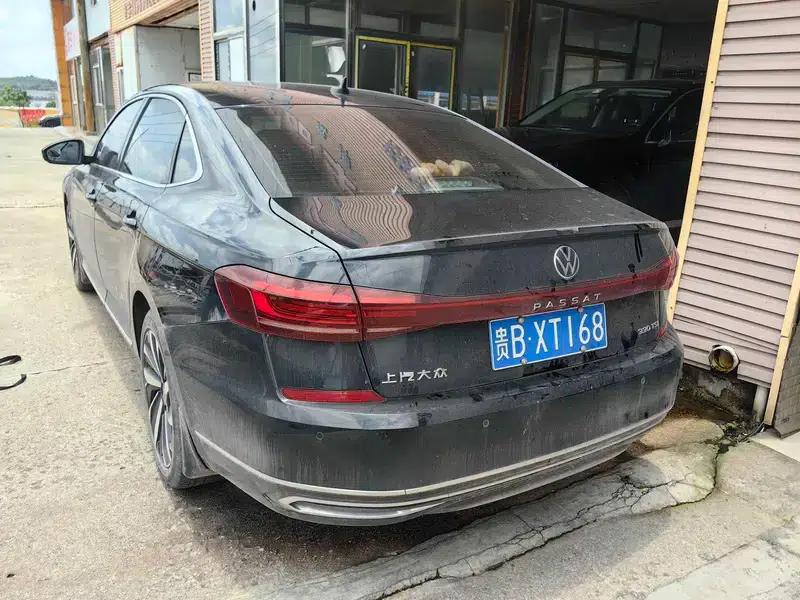 2022 Volkswagen Passat 330TSI Elite Edition — миниатюра 4