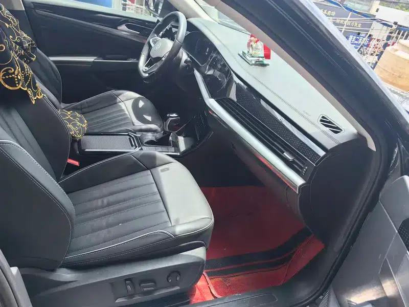 2022 Volkswagen Passat 330TSI Elite Edition — миниатюра 7