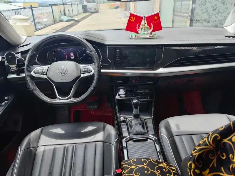 2022 Volkswagen Passat 330TSI Elite Edition — миниатюра 8