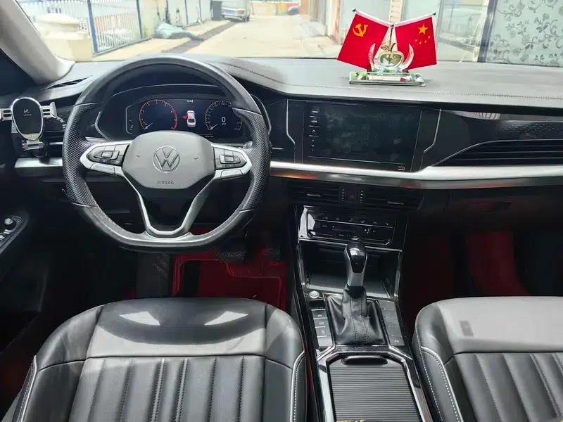 2022 Volkswagen Passat 330TSI Elite Edition — миниатюра 9