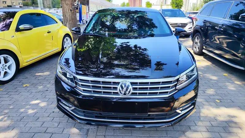 2016 Passat 330TSI DSG Royal Edition — миниатюра 2