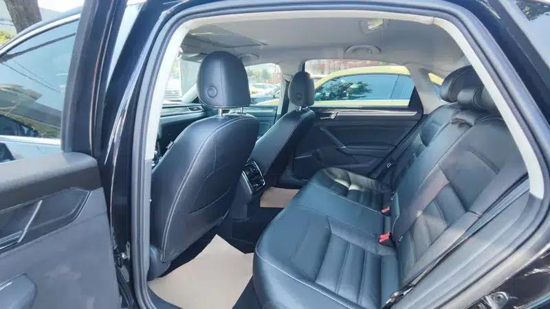 2016 Passat 330TSI DSG Royal Edition — миниатюра 12
