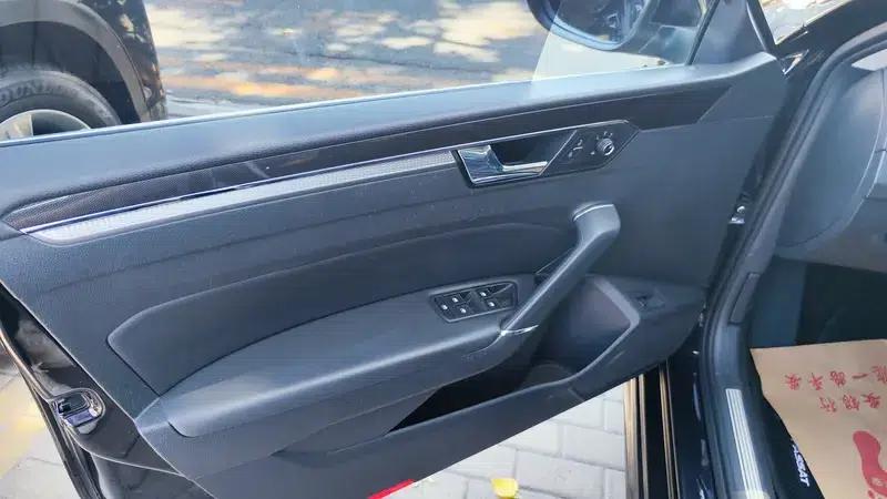 2016 Passat 330TSI DSG Royal Edition — миниатюра 13