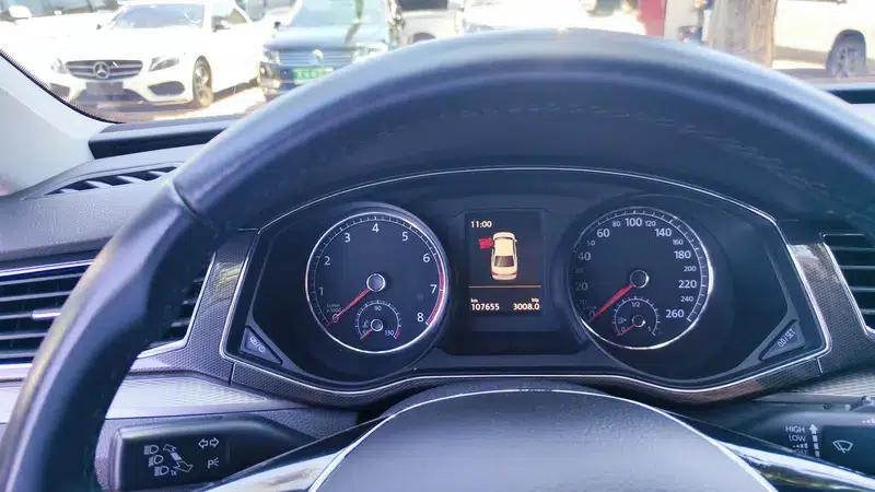2016 Passat 330TSI DSG Royal Edition — миниатюра 9