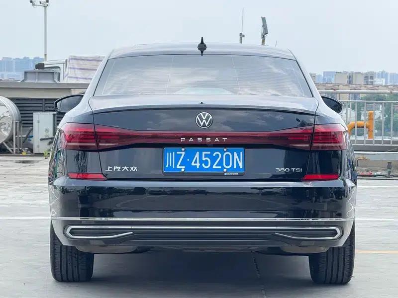 2024 Passat 380TSI Starry Sky Luxury Edition — миниатюра 4