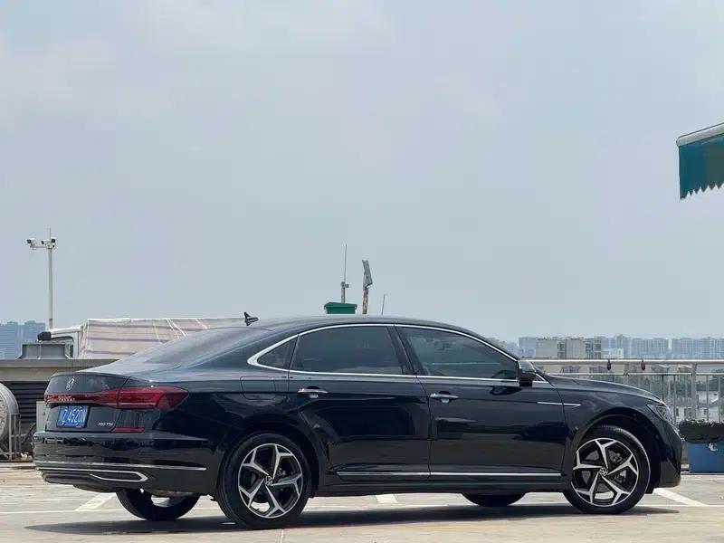 2024 Passat 380TSI Starry Sky Luxury Edition — миниатюра 10