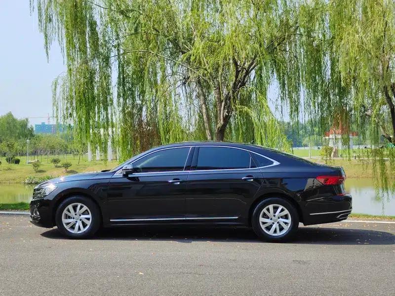 2019 Passat 280TSI Business Edition (China VI Emission Standard) — миниатюра 4