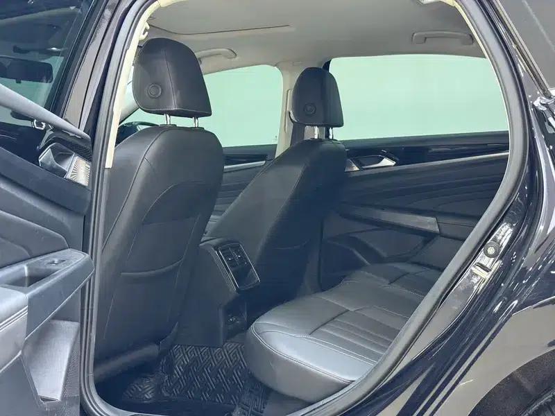 2022 Volkswagen Passat 280TSI Business Edition — миниатюра 13