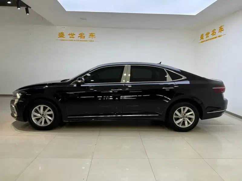 2022 Volkswagen Passat 280TSI Business Edition — миниатюра 4