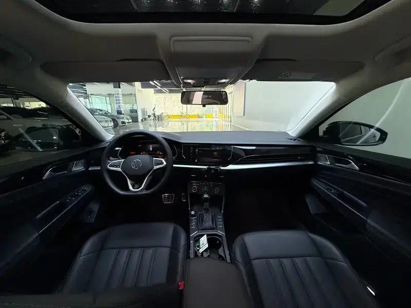 2022 Volkswagen Passat 280TSI Business Edition — миниатюра 8
