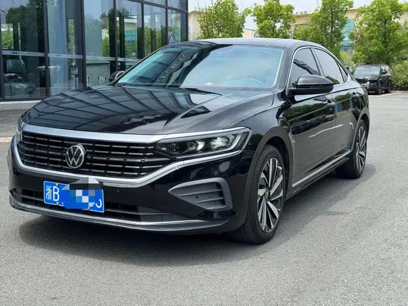 2024 Passat 330TSI Elite Edition — миниатюра 1