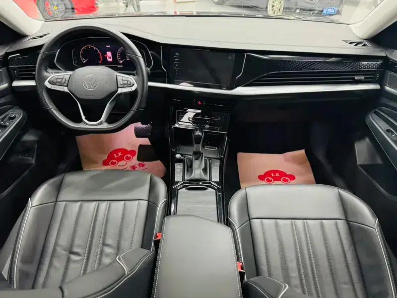 2022 Volkswagen Passat 330TSI Elite Edition — миниатюра 20