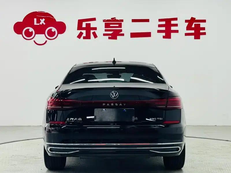 2022 Volkswagen Passat 330TSI Elite Edition — миниатюра 6