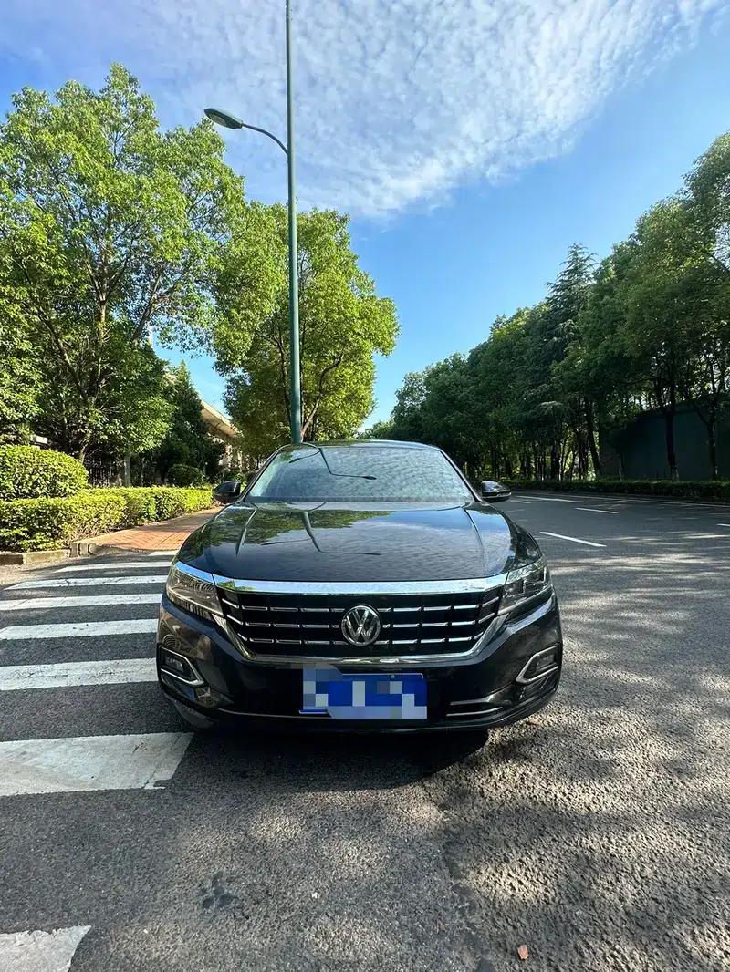2019 Volkswagen Passat 330TSI Elite Edition (China VI Emission Standard) — миниатюра 2
