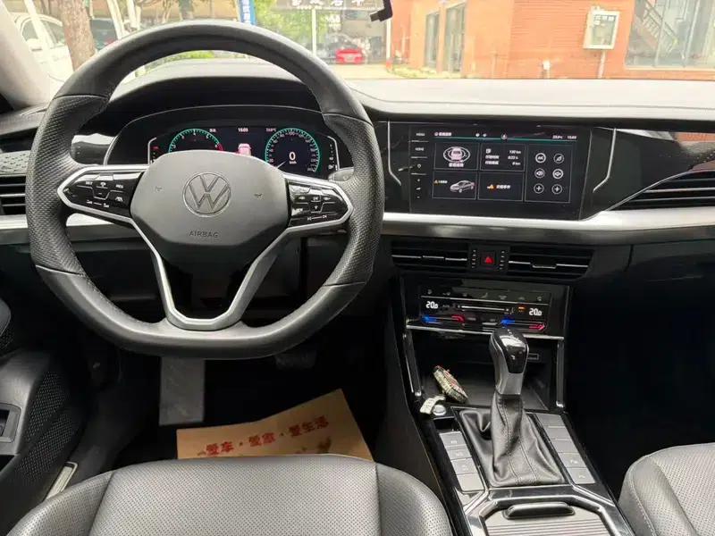 2022 Volkswagen Passat 330TSI Starry Sky Luxury Edition — миниатюра 11