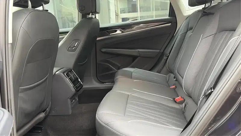 2022 Volkswagen Passat 330TSI Starry Sky Luxury Edition — миниатюра 15
