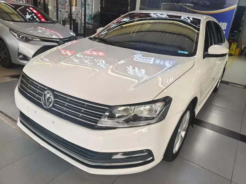 2015 Volkswagen Lavida 1.6L Automatic Fashion Edition — миниатюра 5