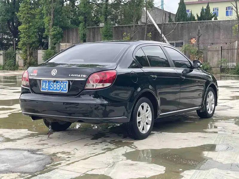 2011 Volkswagen Lavida 1.4TSI DSG Elegant Edition — миниатюра 6