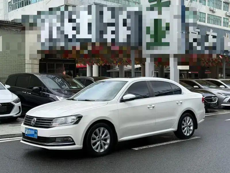 2017 Volkswagen Lavida 230TSI DSG Comfort Edition — миниатюра 1