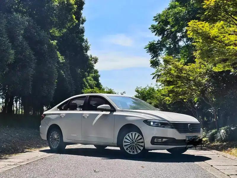 2021 Volkswagen Lavida 280TSI DSG Comfort Edition — миниатюра 2