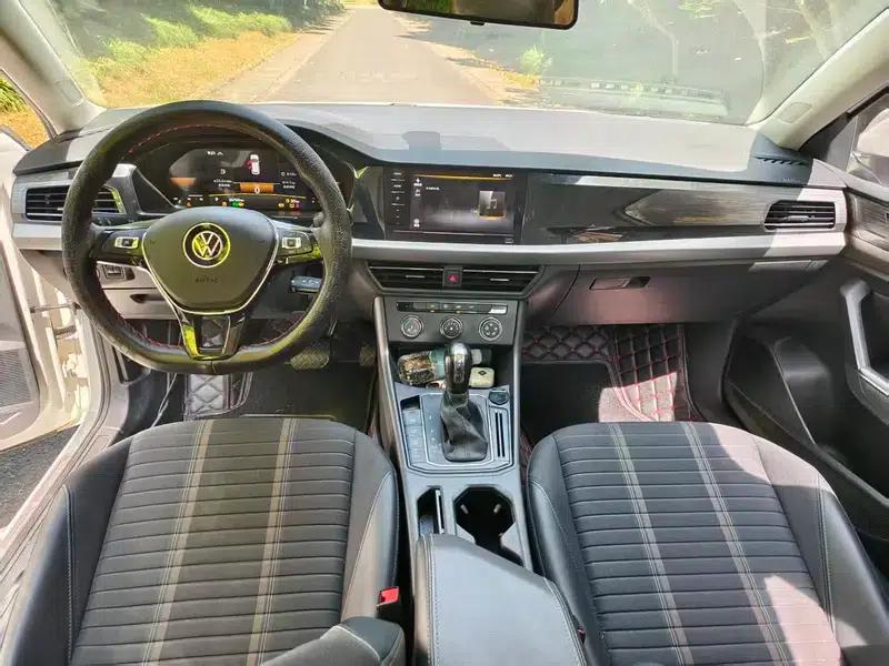 2021 Volkswagen Lavida 280TSI DSG Comfort Edition — миниатюра 6