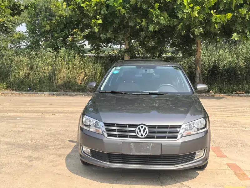 2013 Volkswagen Lavida Classic Facelift 1.6L Automatic Comfort Edition — миниатюра 2