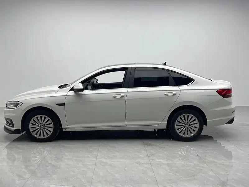 2021 Volkswagen Lavida 280TSI DSG Comfort Edition — миниатюра 4