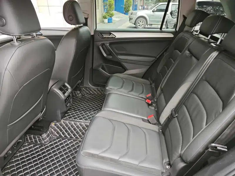 Tiguan L 2018 330TSI Automatic 2WD Luxury Edition — миниатюра 11