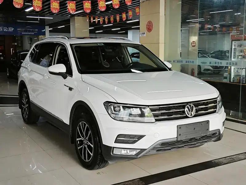 Tiguan L 2018 330TSI Automatic 2WD Luxury Edition — миниатюра 3
