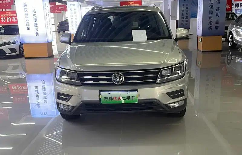 Tiguan L 2018 330TSI Automatic 2WD Luxury Edition — миниатюра 2