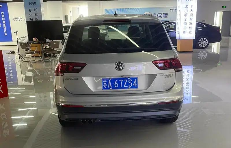 Tiguan L 2018 330TSI Automatic 2WD Luxury Edition — миниатюра 4