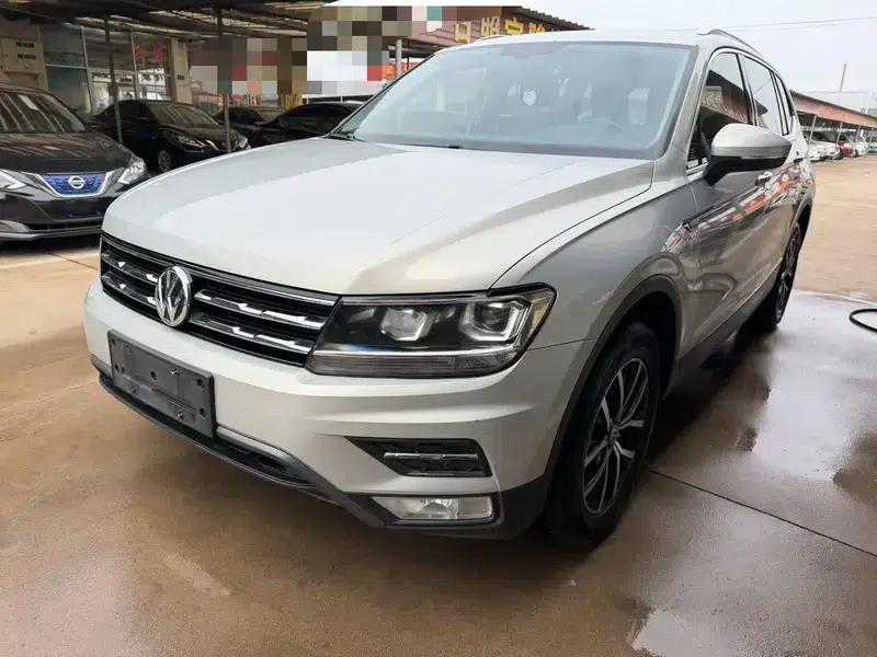 Tiguan L 2017 330TSI Automatic 2WD Luxury Edition — миниатюра 1