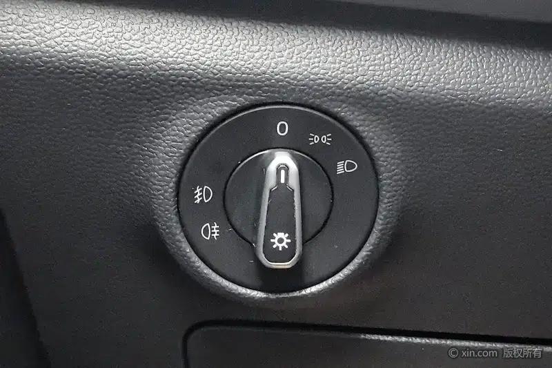 2020 Volkswagen Sagitar 280TSI DSG Comfort Model (China VI Emission Standard) — миниатюра 15