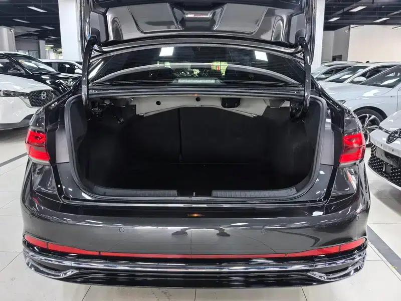 2023 Volkswagen Sagitar 280TSI DSG Super Edition — миниатюра 24