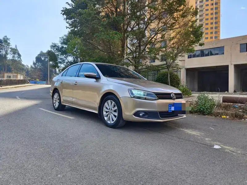 2014 Volkswagen Sagitar Facelift 1.4TSI Automatic Luxury — миниатюра 3
