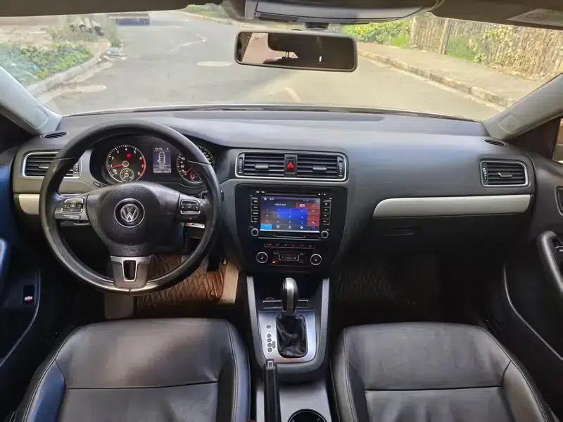2014 Volkswagen Sagitar Facelift 1.4TSI Automatic Luxury — миниатюра 7