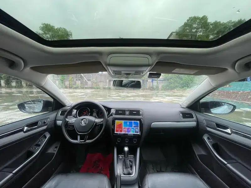 2017 Volkswagen Sagitar 1.6L Automatic Comfort Edition — миниатюра 7