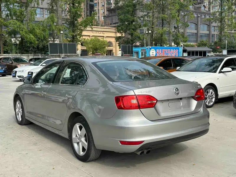 2012 Volkswagen Sagitar 1.4TSI Automatic Fashion Edition — миниатюра 4