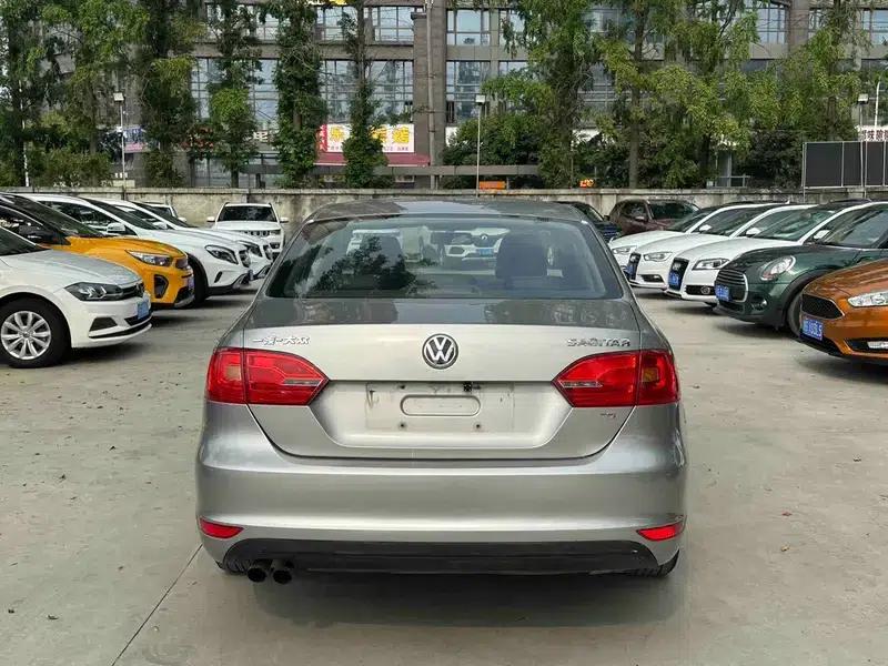 2012 Volkswagen Sagitar 1.4TSI Automatic Fashion Edition — миниатюра 5