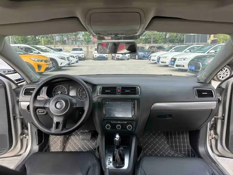 2012 Volkswagen Sagitar 1.4TSI Automatic Fashion Edition — миниатюра 7